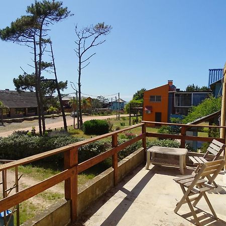 Villa Casa Amarilla Con Jacuzzi Punta Del Diablo Exterior foto